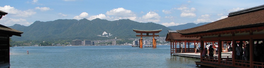 厳島神社